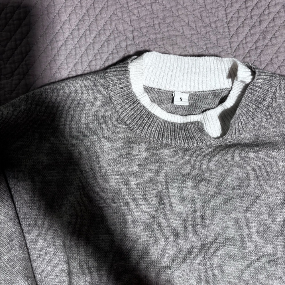 Gray and White Men's Sweater